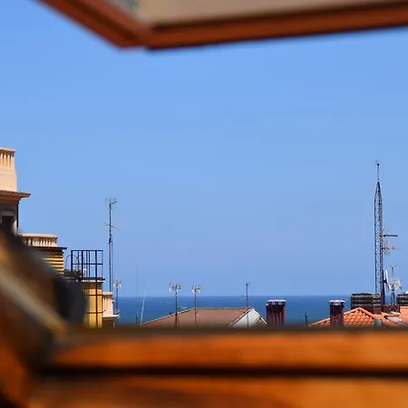 Appartement Corrida 5 *